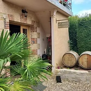 La Maison Des Vignes - Petits Déjeuners Continental Affittacamere