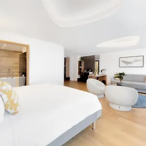 Golden Tulip Lyon Ouest Techlid & Hotel